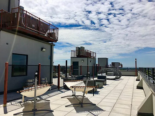 Rented by City Vista Inc | media 27