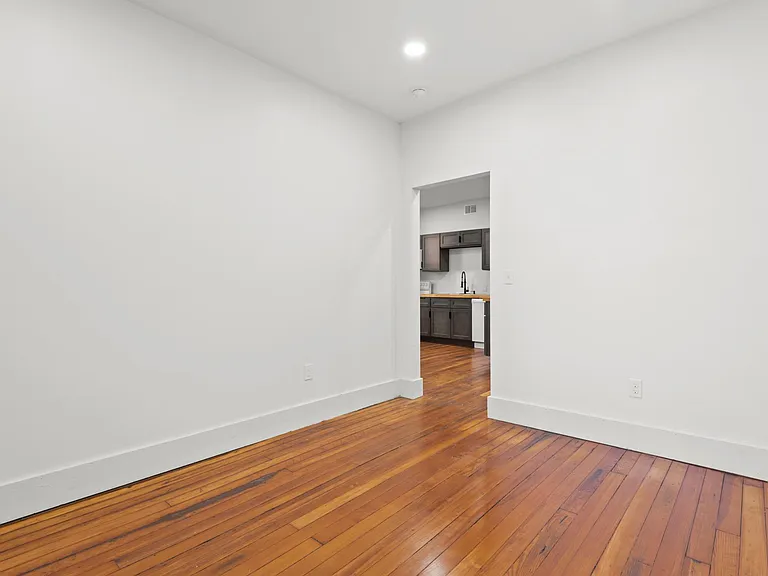 309 S Dewey Ave #F — Photo 1