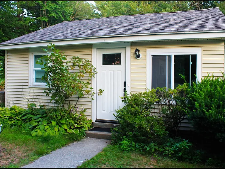 136 Hosmer St #B — Photo 7