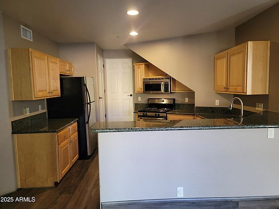 3rd image of 318 Capitol Butte Drive #1