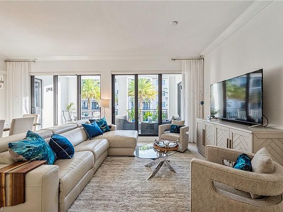 5th image of 1135 3rd AVE S #304