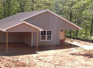 868 Robin Hood Dr, Murrayville, GA 30564
