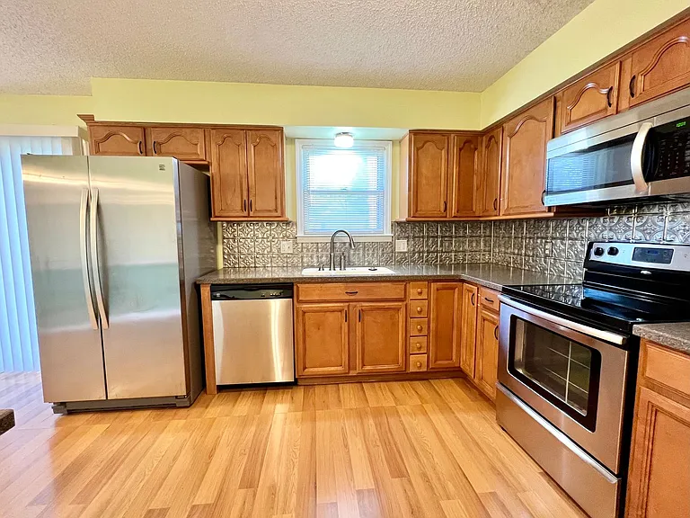 1305 Overlook Dr — Photo 7