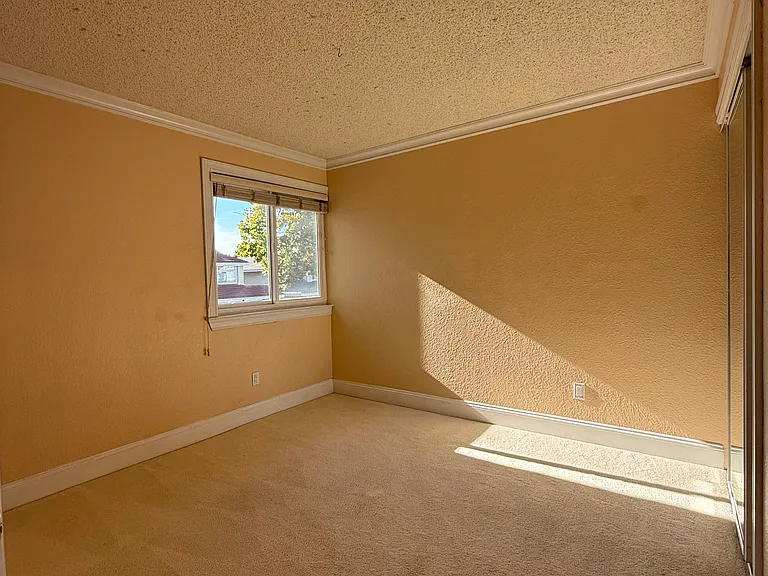 2908 Barrington Ter — Photo 8