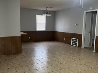 15682 Todd Ln, Spiro, OK 74959