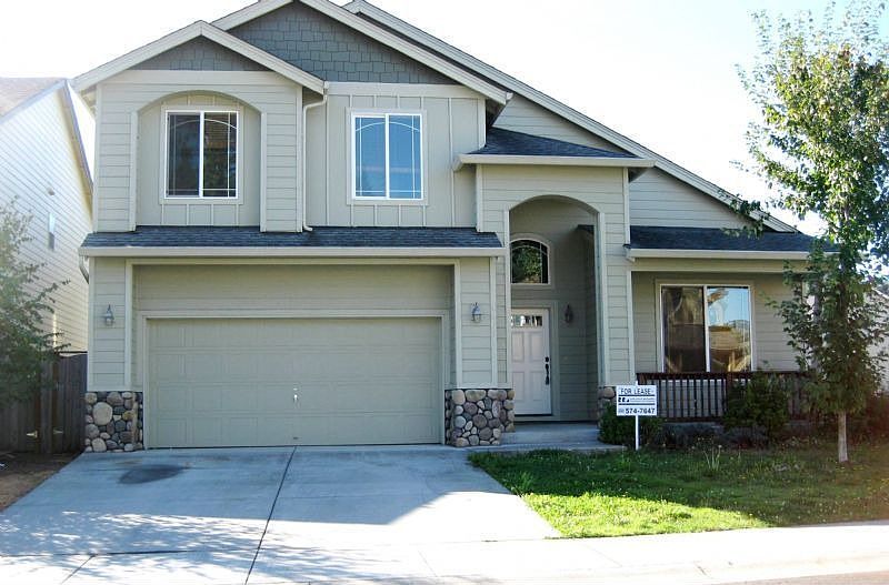 1st image of 4305 NE 93rd St