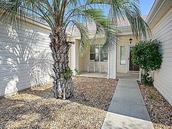 3rd image of 9289 SE 128th St