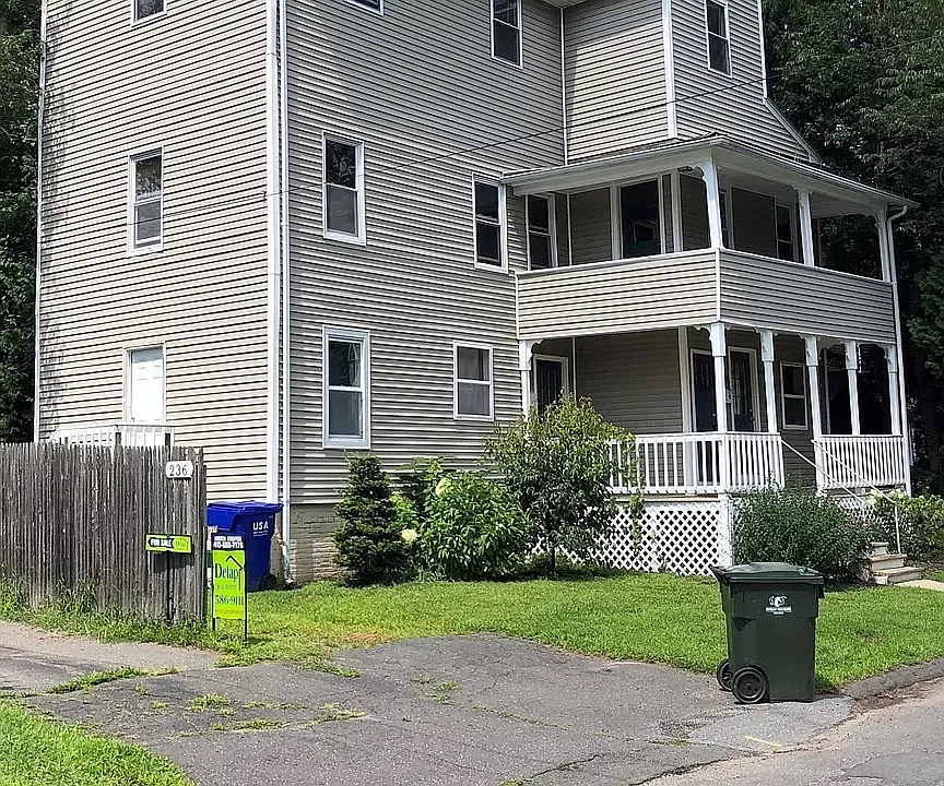 240 State St