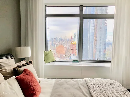 Rented by Corcoran | media 35