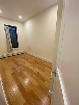 Rented by Hudson Exclusive | media 29