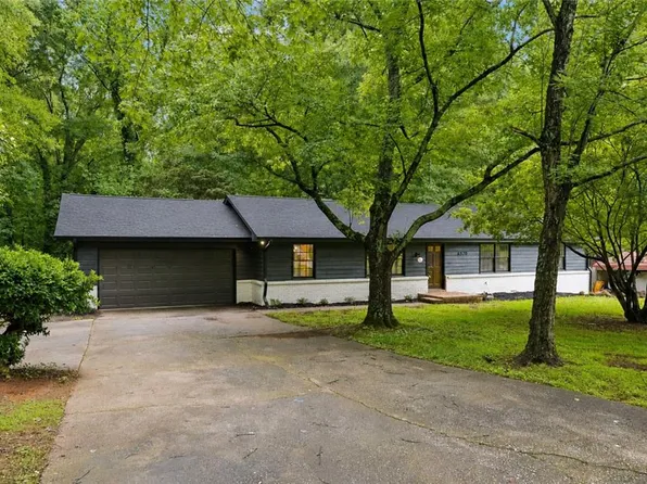 4579 Tudor Castle Dr, Decatur, GA 30035