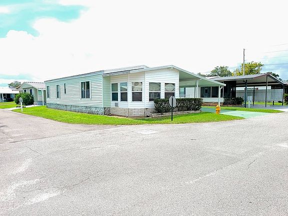 3rd image of 3144 Junction Cir