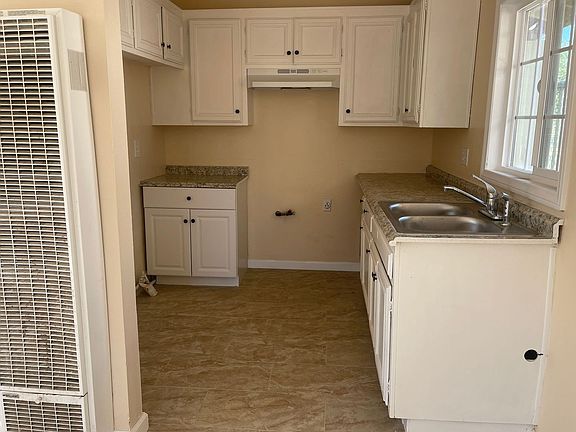 2nd image of 7731 California City Blvd