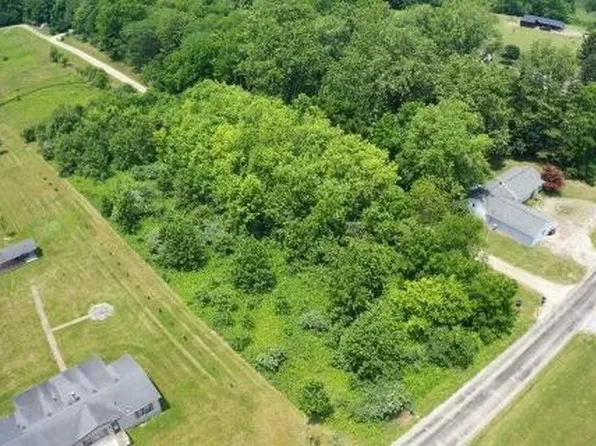 26093 Shoemaker Rd, Circleville, OH 43113