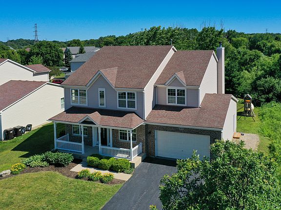 3rd image of 2819 Sweet Clover Way