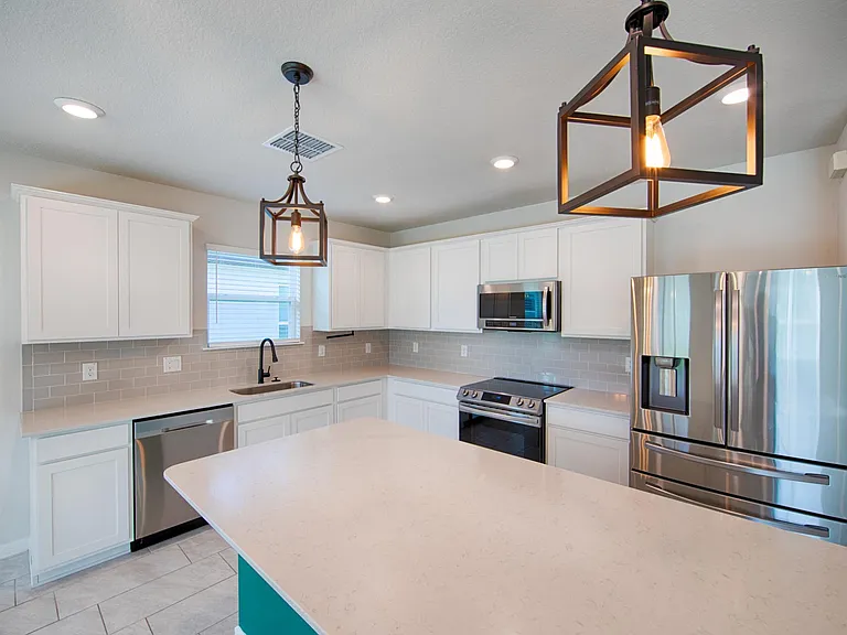 30138 Marquette Ave — Photo 31