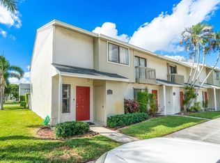 5504 Channel Dr, Greenacres, FL 33463