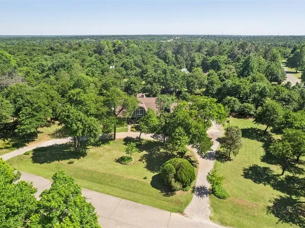 3824 Smoking Oaks Dr, Oklahoma City, OK 73150