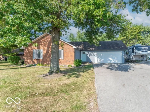 1020 S Green St, Brownsburg, IN 46112