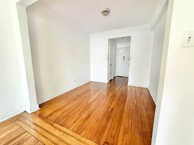 1620 Avenue I #219 — Photo 5