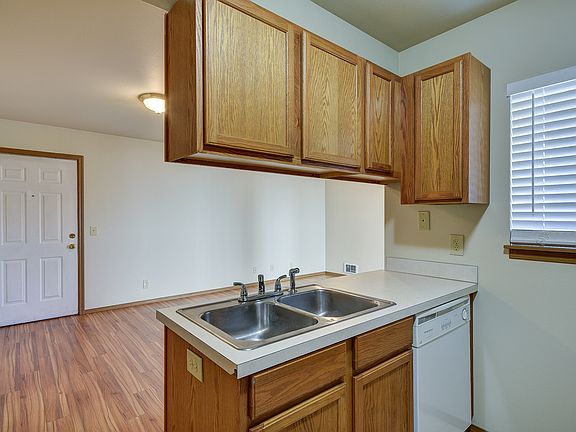 4th image of 1661 NE 16th Ave #2