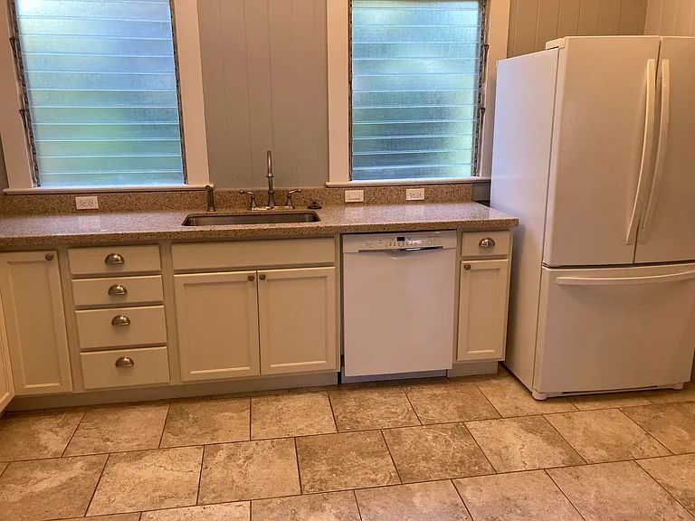 3316 Hinano St #1 — Photo 8
