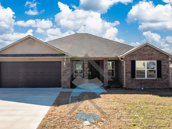 1155 Gallery Dr, Conway, AR 72032