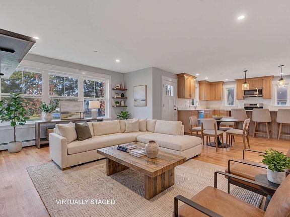 4th image of 12 Berry Avenue