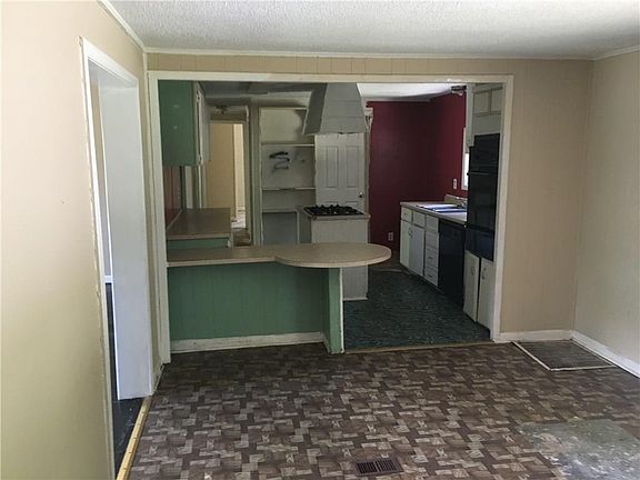 5th image of 771 Lee Road 454