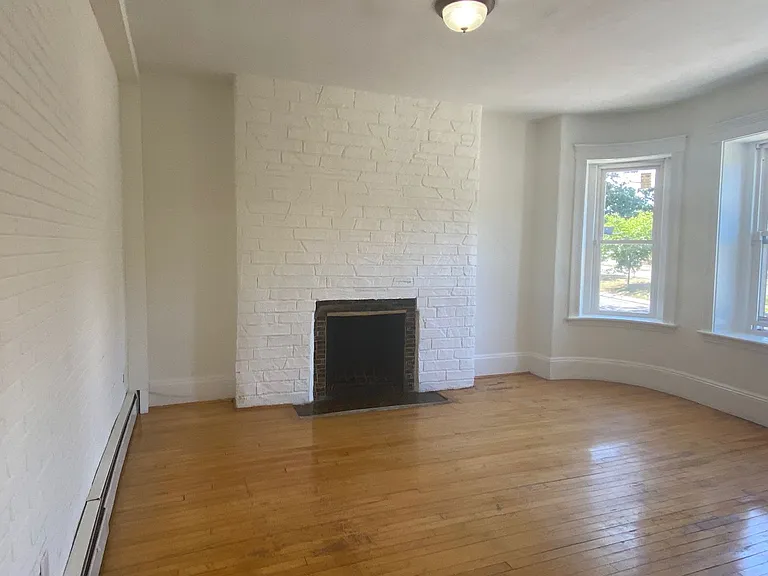 1322 Commonwealth Ave #1 — Photo 10