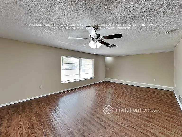 8900 Phyliss Ave — Photo 3