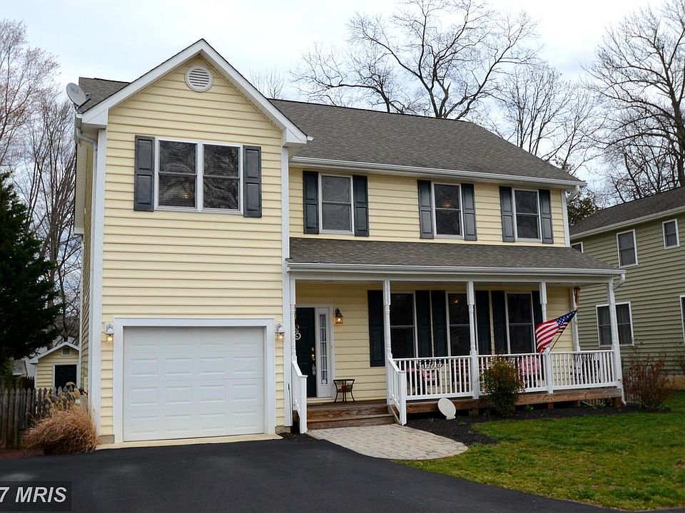 Welcome to 1615 Hilltop Road!