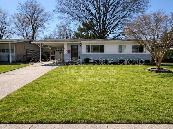 858 Hazelvalley Dr, Hazelwood, MO 63042