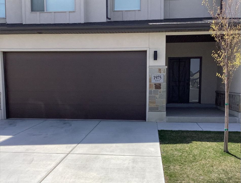 2nd image of 1975 W Skyler Way Unit 4