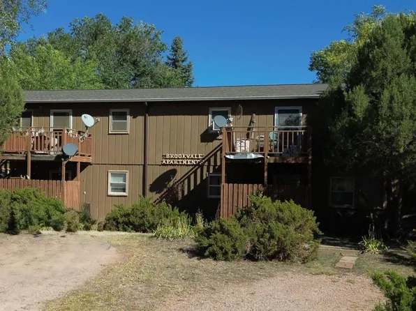 315 S River St, Hot Springs, SD 57747