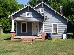 818 Hargrave St, Lexington, NC 27292
