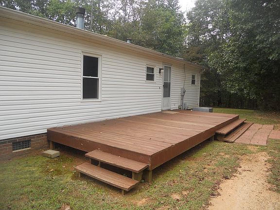 2nd image of 309 Edgewood Dr