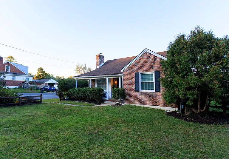 2900 Cub Hill Rd — Photo 4