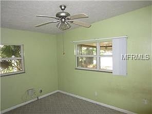 5th image of 122 Emily Ln