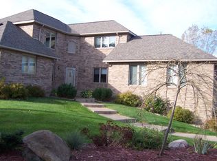 601 E Boundary Rd, Woodville, WI 54028