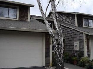 1668 Creekview Cir, Petaluma, CA 94954