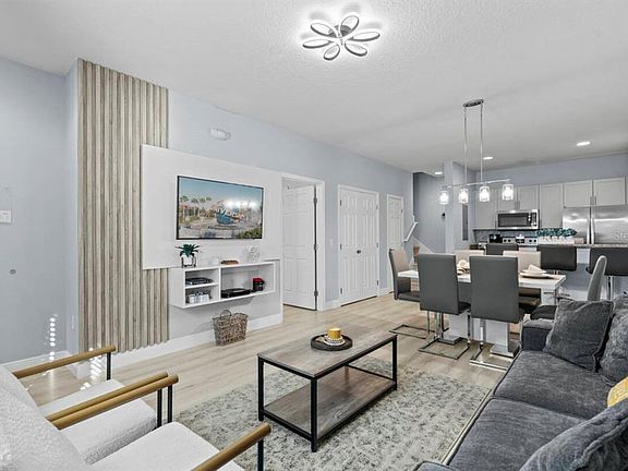 3rd image of 3212 OYSTER LANE