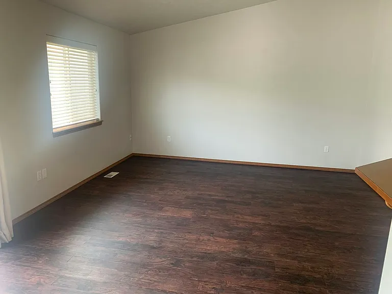 14308 E 31st Ln — Photo 31