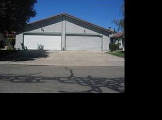 6729 Village Green Dr, Stockton, CA 95210