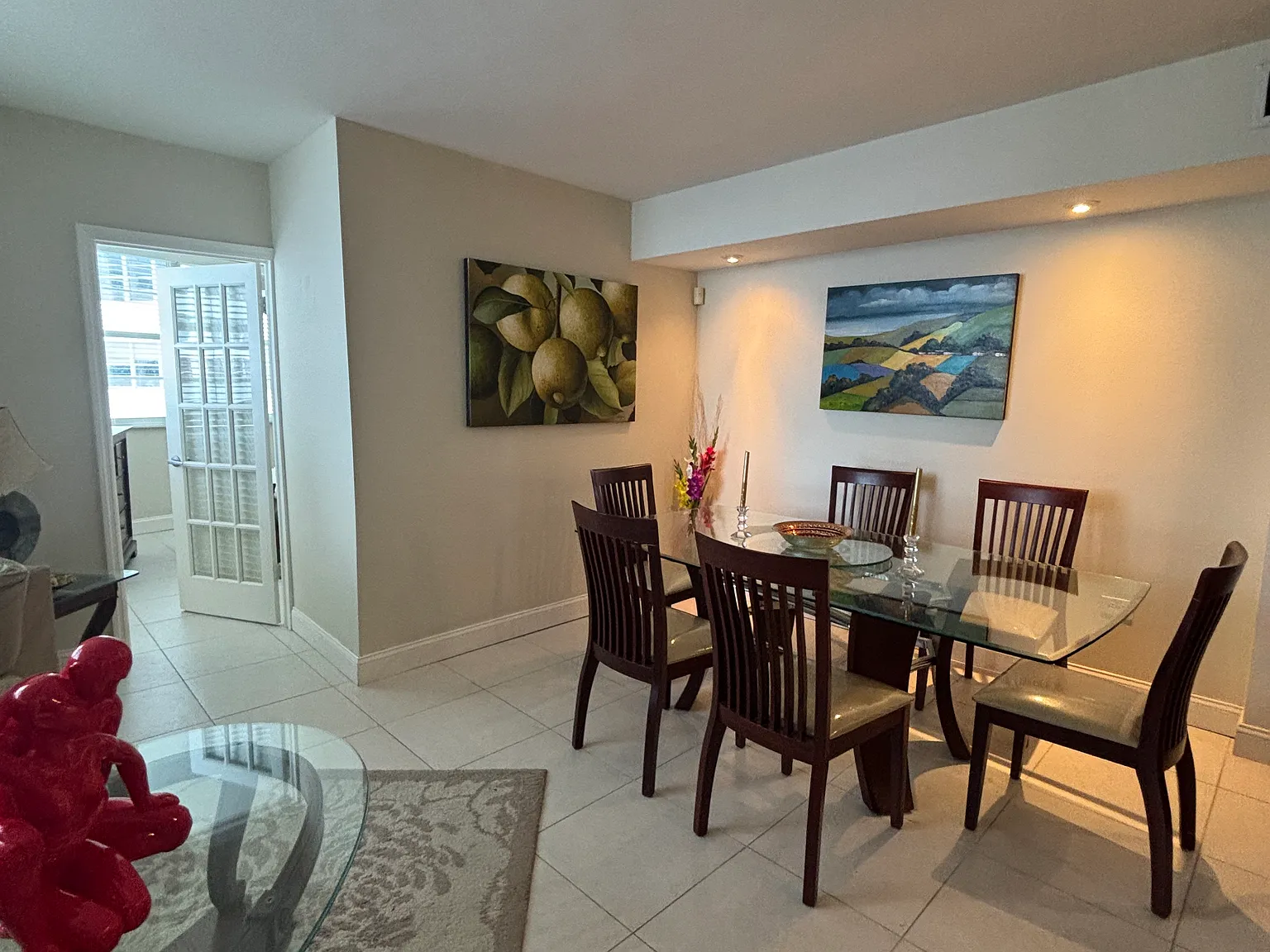 2 bed, 990 sqft, $3,500 — Photo 3