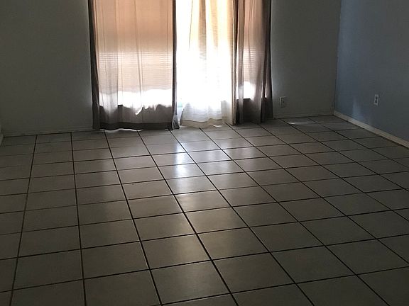 3rd image of 12888 Montfort Dr APT 118