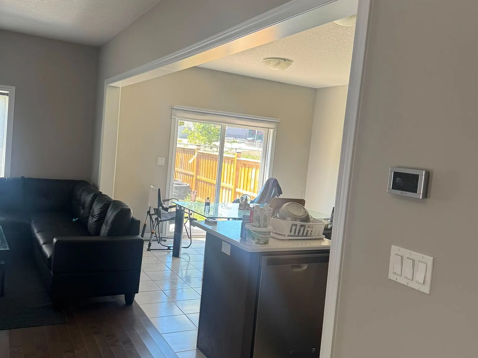 4 bed, $3,200 — Photo 2