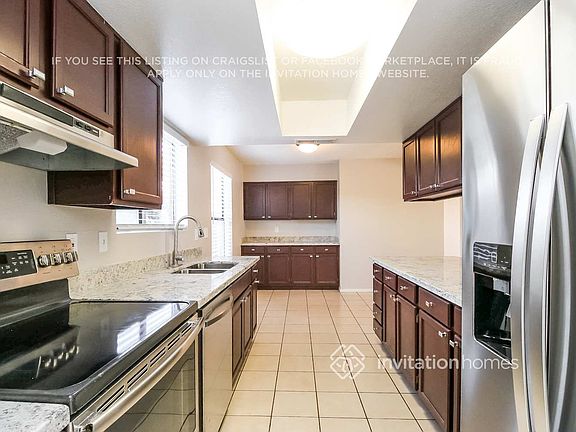 5th image of 1701 N Pleasant Dr