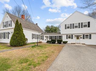 375-379 Webster St, Rockland, MA 02370