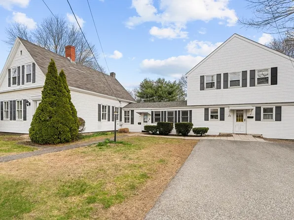 375-379 Webster St, Rockland, MA 02370